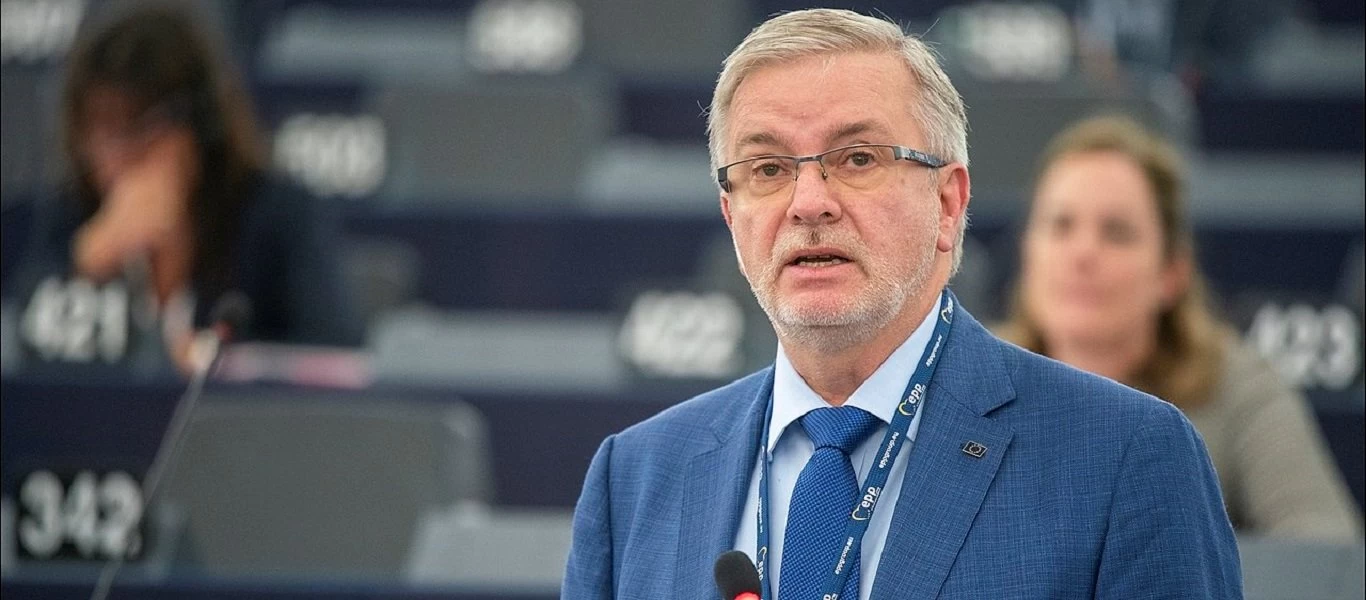 Γερμανός ευρωβουλευτής Μ.Γκάλερ: «Η Ελλάδα έχει δίκιο - Δεν μπορεί να συνεχιστεί αυτή η κατάσταση»